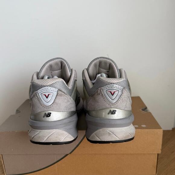 New Balance 990 V5 Grey/White Men Sneakers - SZ 7.5 D - Picture 14 of 16
